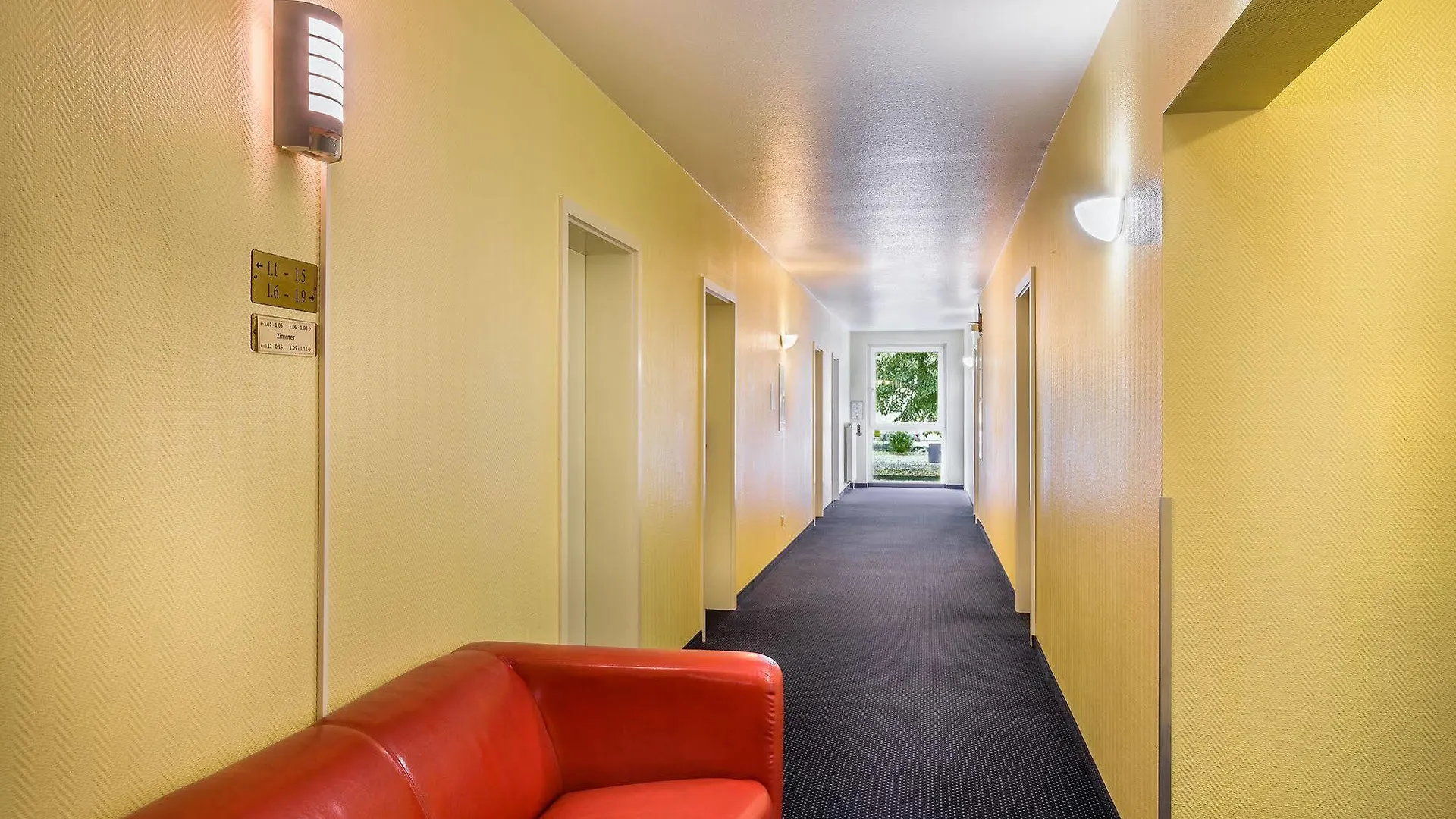 Scope Hotel Dresden Airport 3*,