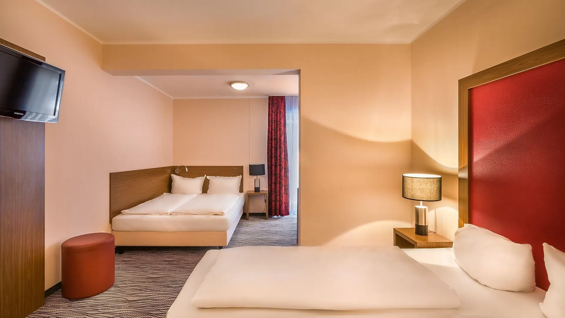 Scope Hotel Dresden Airport 3*,